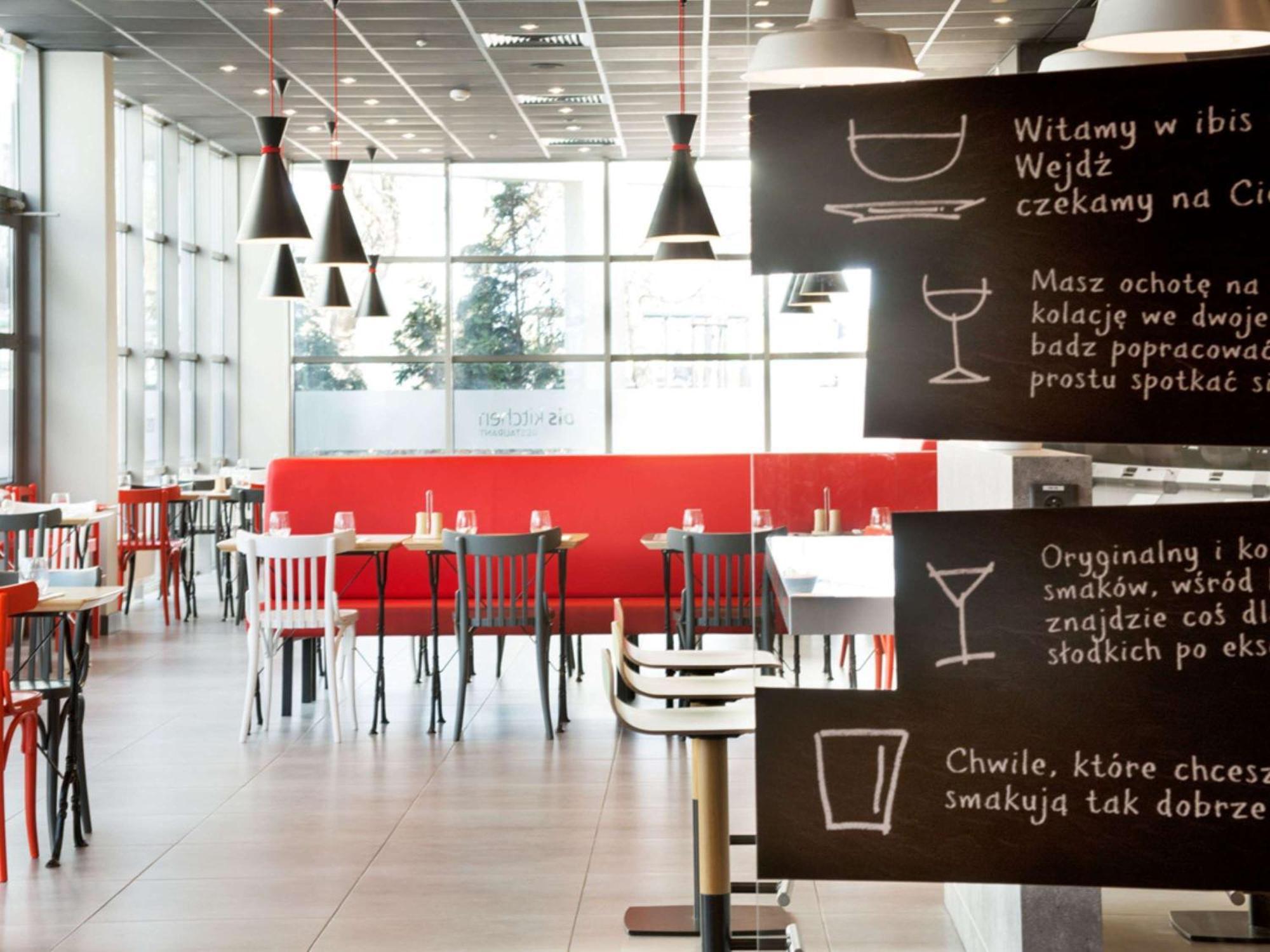 Ibis Poznan Stare Miasto Екстериор снимка